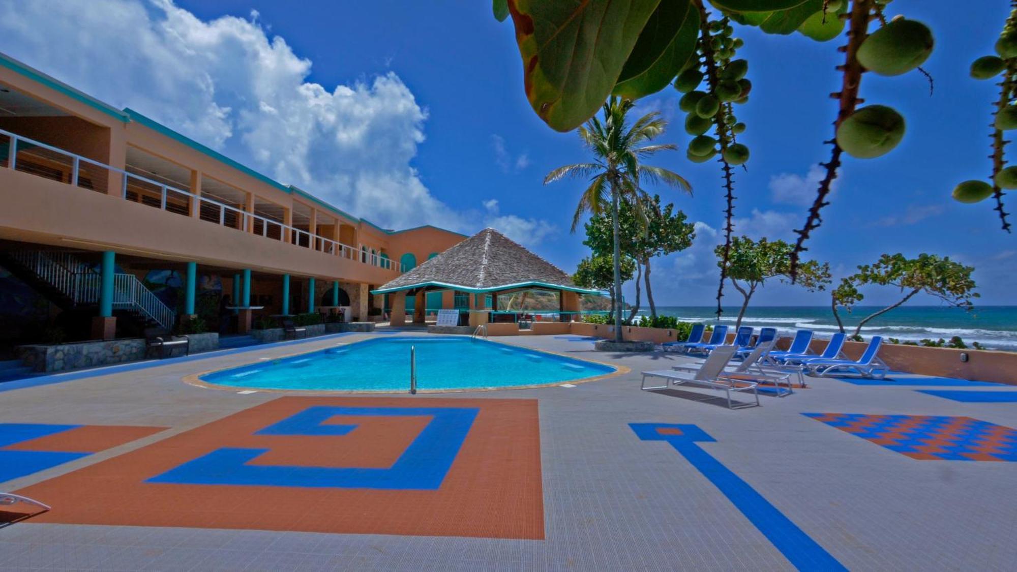 Grapetree Bay Hotel And Villas Christiansted Exterior photo
