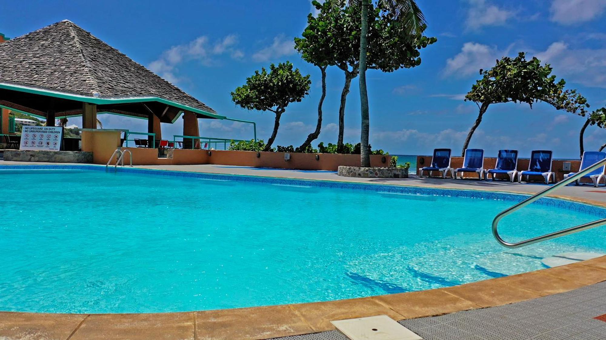 Grapetree Bay Hotel And Villas Christiansted Exterior photo